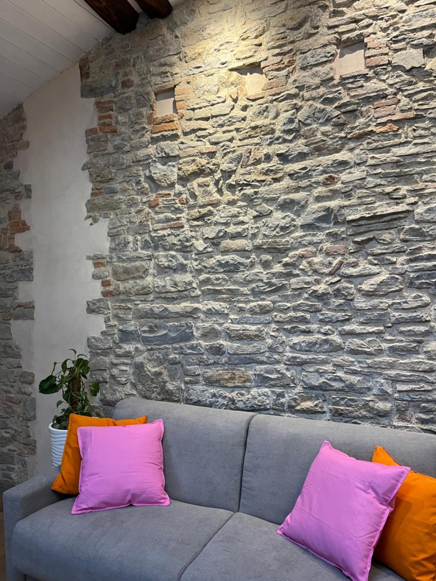 Livinn Bergamo The Wall Exterior photo